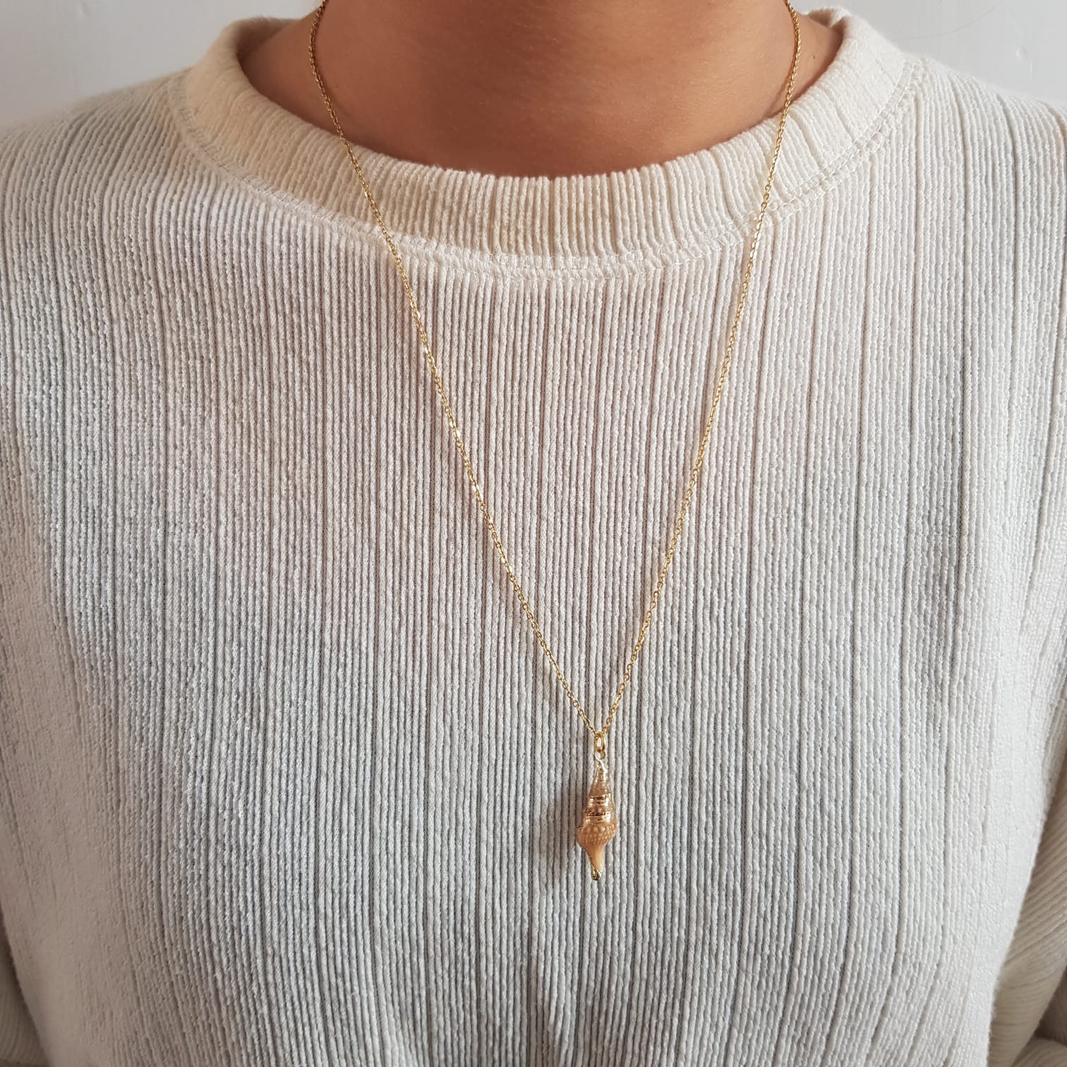 ketting BY SHIR schelp (trapgevel)